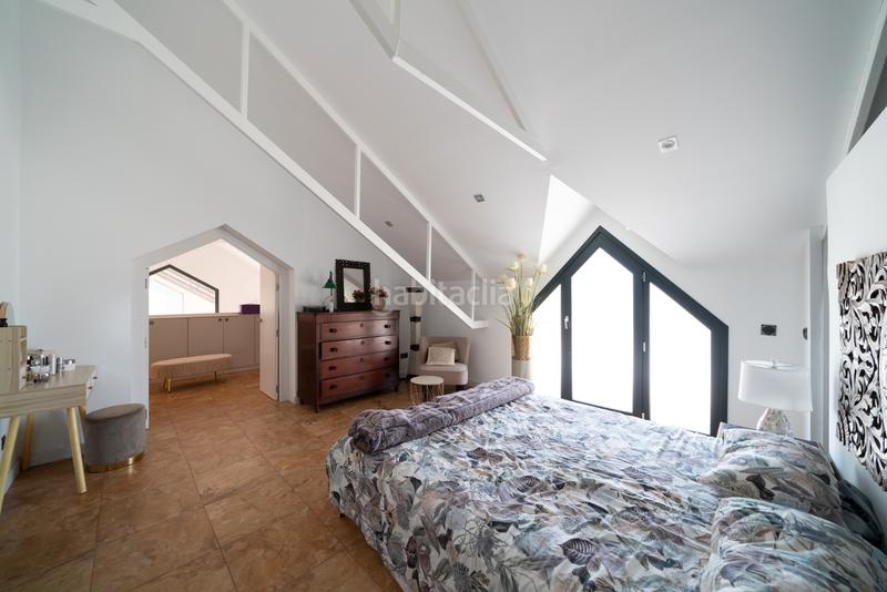 Foto 37dbd1f1-ff8f-48d4-8b6b-98fc1a2b4f15. Chalet with fireplace parking pool in Valdetorres de Jarama