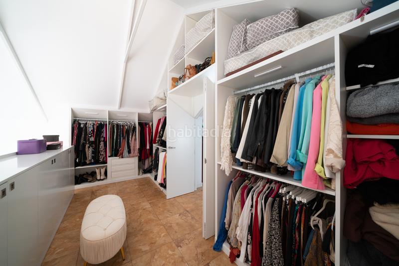 Foto 7276c5bb-6e31-4fce-a9b8-2d2b7d7c06bb. Chalet with fireplace parking pool in Valdetorres de Jarama