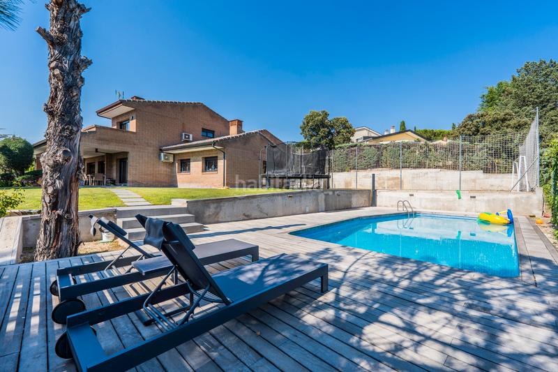 Foto 088287d2-8bdd-4a98-baee-f334069d822c. Chalet con camino riscaldamento parcheggio piscina in Santo Domingo