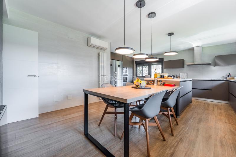 Foto c982f60e-9e0a-4c7d-aa9e-0ee89291dac4. Chalet con camino riscaldamento parcheggio piscina in Santo Domingo