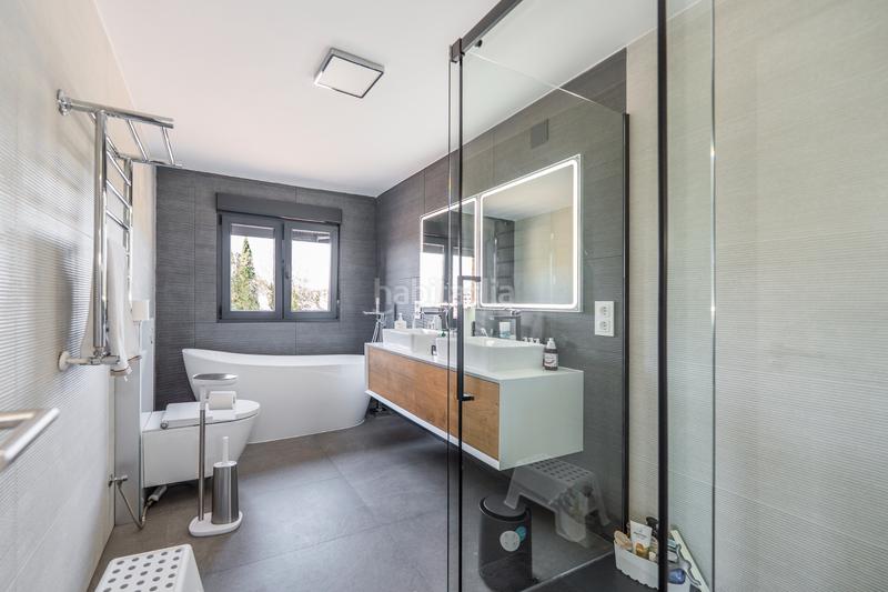 Foto e5af2d3a-b722-4bbd-be4e-db8ab13c50a1. Chalet con camino riscaldamento parcheggio piscina in Santo Domingo