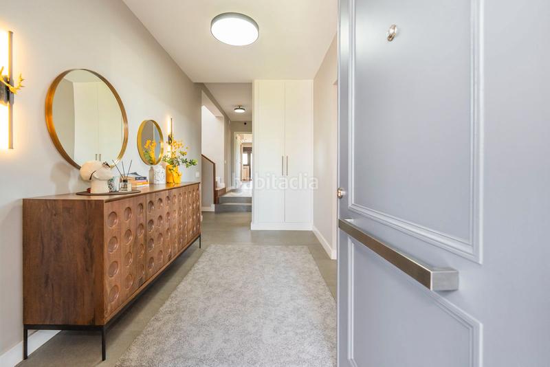 Foto fbadf8ad-72fb-4ef8-864c-a325704311b2. Chalet con camino riscaldamento parcheggio piscina in Santo Domingo