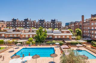 Casa adossada  Calle maría curie. Extraordinario adosado en vega de la moraleja