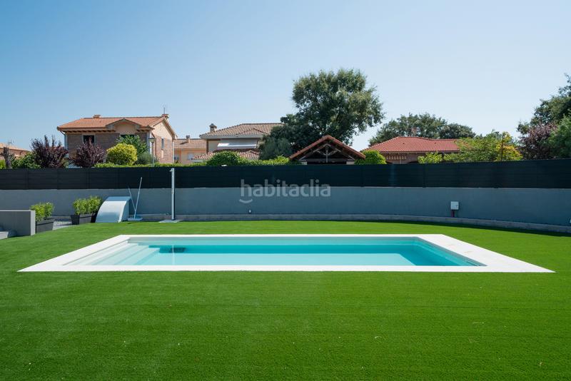 Foto 2560ecaa-39e5-4efe-943f-b25a7e8140ec. Chalet avec cheminée chauffage parking piscine dans Guadalix de la Sierra