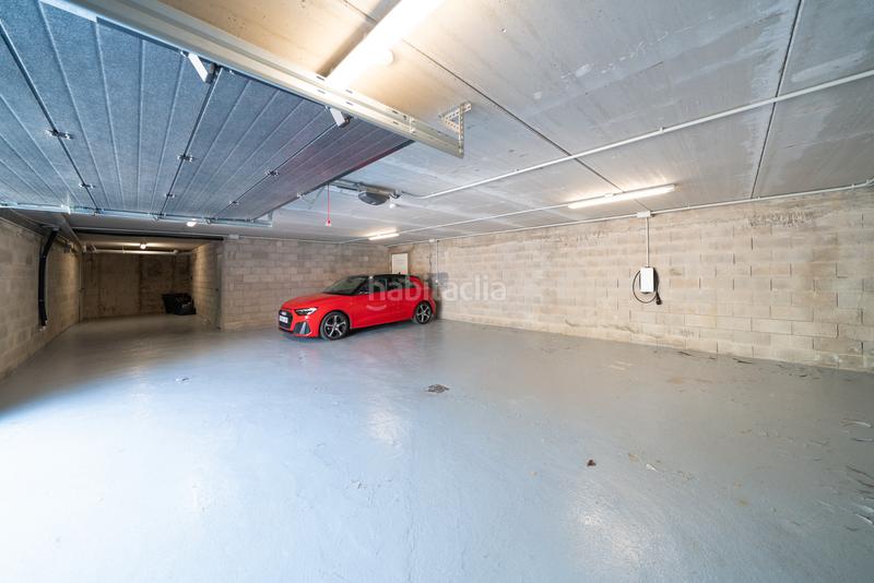 Foto 6e166193-a781-41a7-9c04-e65ea80e6c0c. Chalet avec cheminée chauffage parking piscine dans Guadalix de la Sierra