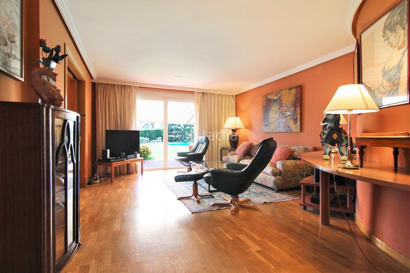 Foto 1f832760-04c2-4a56-95d9-045e98e6d5d9. Chalet avec cheminée chauffage piscine dans Ciudalcampo