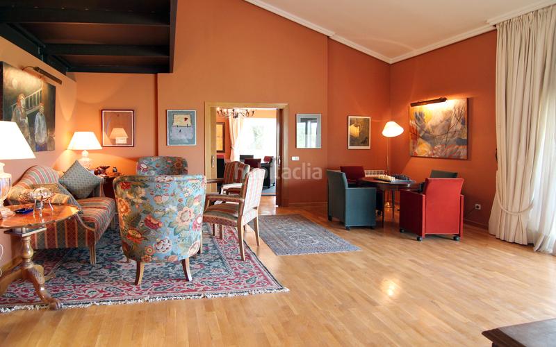 Foto 3d847867-26b2-4266-8738-ffb2994be7e3. Chalet avec cheminée chauffage piscine dans Ciudalcampo