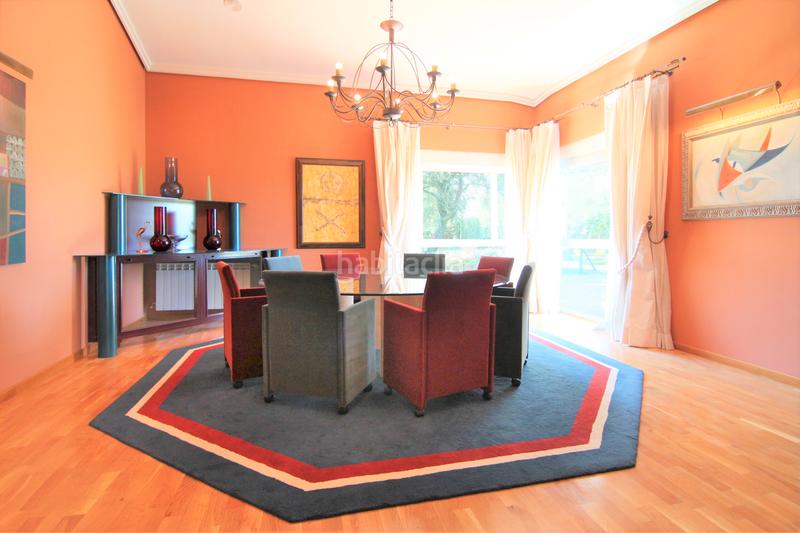 Foto de3e5e9f-edae-44d0-bd48-ca28c8de5aa9. Chalet con camino riscaldamento piscina in Ciudalcampo