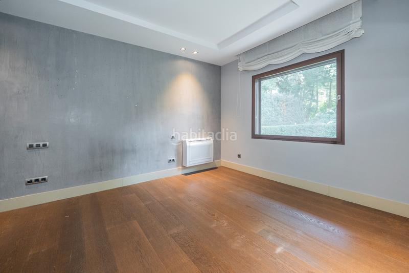 Foto feee2e96-d680-40b2-a9a0-196610c636d8. Chalet mit kamin heizung parking pool in Ciudalcampo