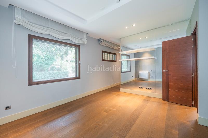 Foto c67096ff-0a2b-4f06-9a59-d77f7726818f. Chalet con camino riscaldamento parcheggio piscina in Ciudalcampo