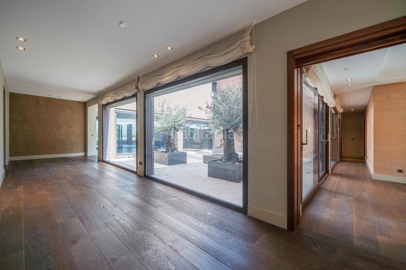 Foto de14214e-9708-4ed4-b7cc-ed75187f9774. Xalet amb xemeneia calefacció aparcament piscina a Ciudalcampo