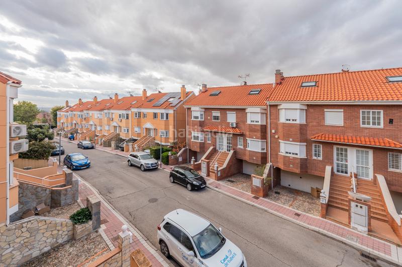 Foto 10c25534-78d6-4909-80de-fdffddc6178f. Reihenhaus mit heizung in Algete centro Algete