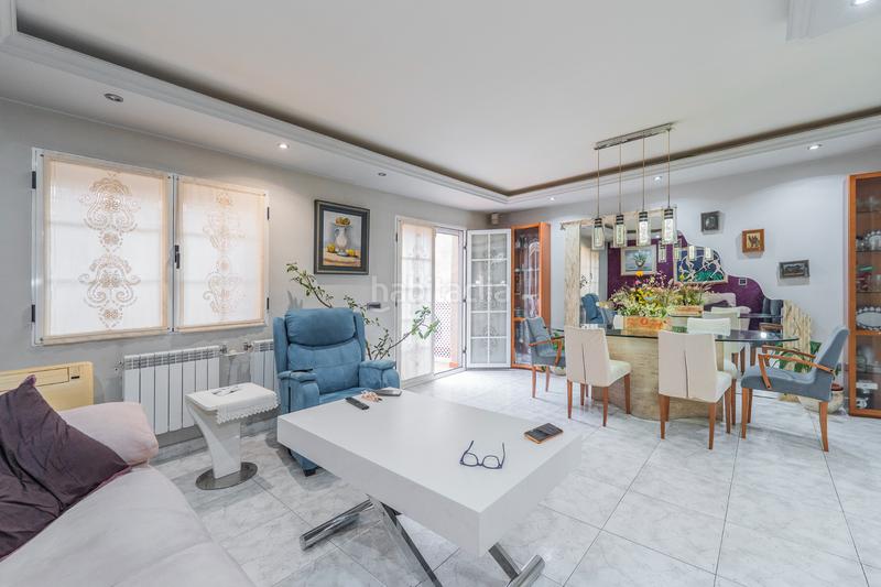 Foto 78e7224a-9d31-40e7-ad05-1b021112e708. Reihenhaus mit heizung in Algete centro Algete