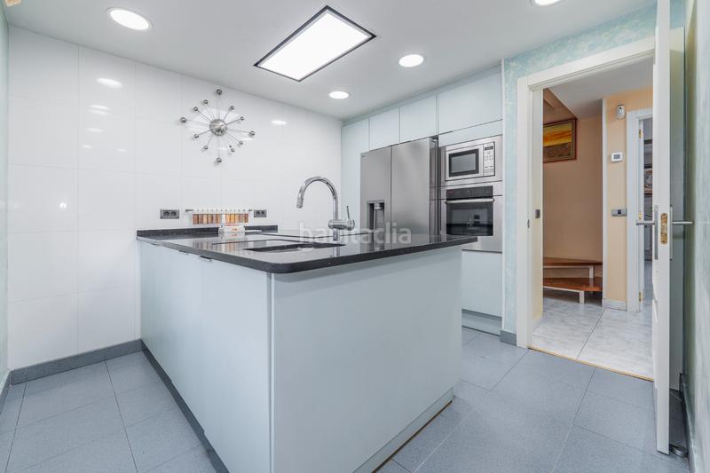 Foto 99b2eeea-f251-4f47-8423-3ea3ab827806. Reihenhaus mit heizung in Algete centro Algete