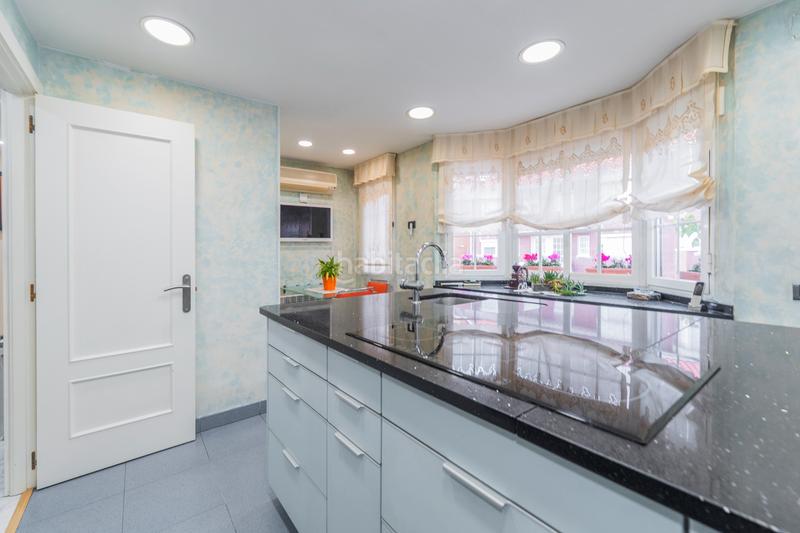 Foto a29ef594-9758-4a04-a161-62e27e7ab277. Reihenhaus mit heizung in Algete centro Algete