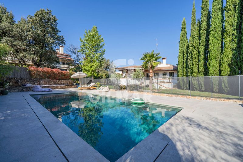 Foto 426e7163-b36e-4abd-a3e4-15df6df75674. Xalet amb piscina a Ciudalcampo