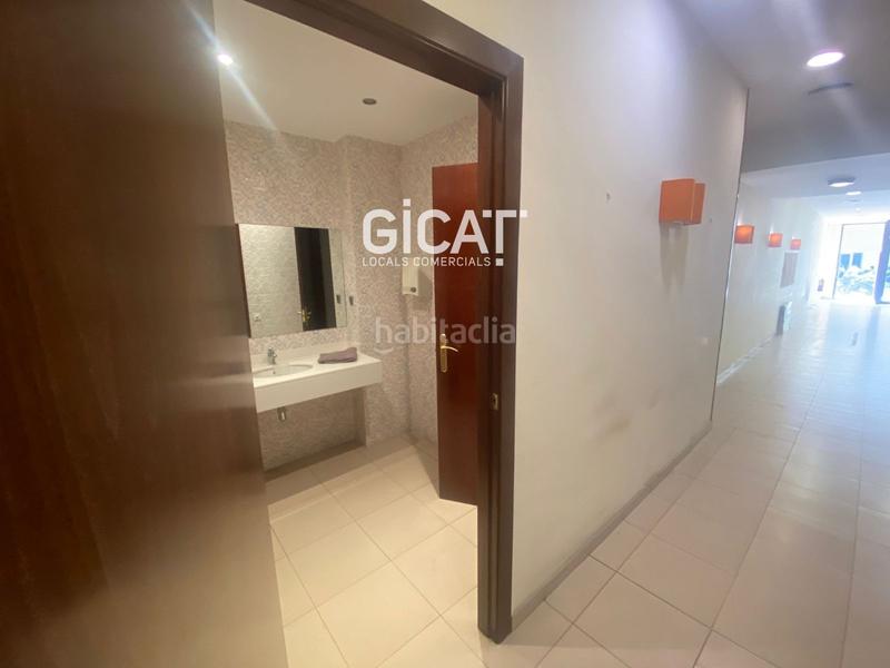 Foto a28bdf34-a731-4730-991d-5cc40741a336. Alquiler local comercial local en alquiler en riera blanca en Barcelona