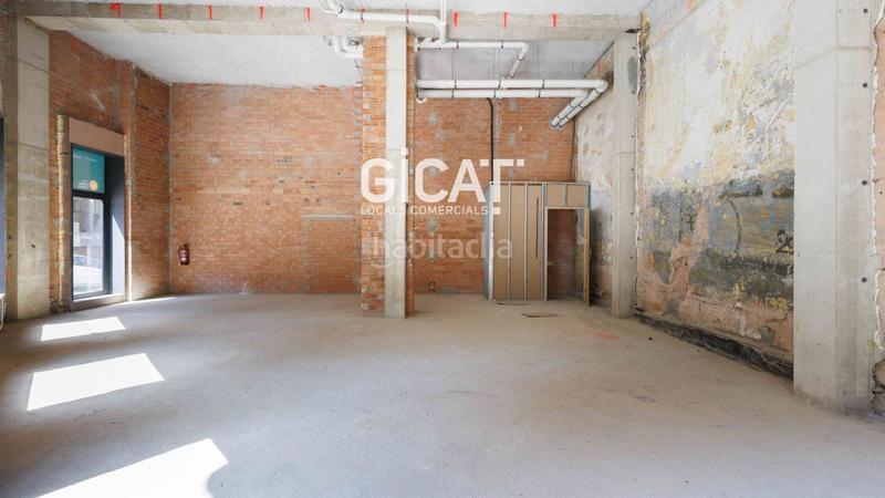 Foto 3c4b277c-6677-4d1d-b725-f32f7386af72. Lloguer local comercial a Guinardó Barcelona
