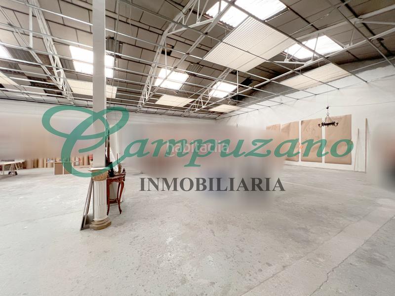 Foto 0cd81dec-4bfd-4392-bae1-a1c582a97d04. Industrial building in calle de seúl 16 in Humanes de Madrid