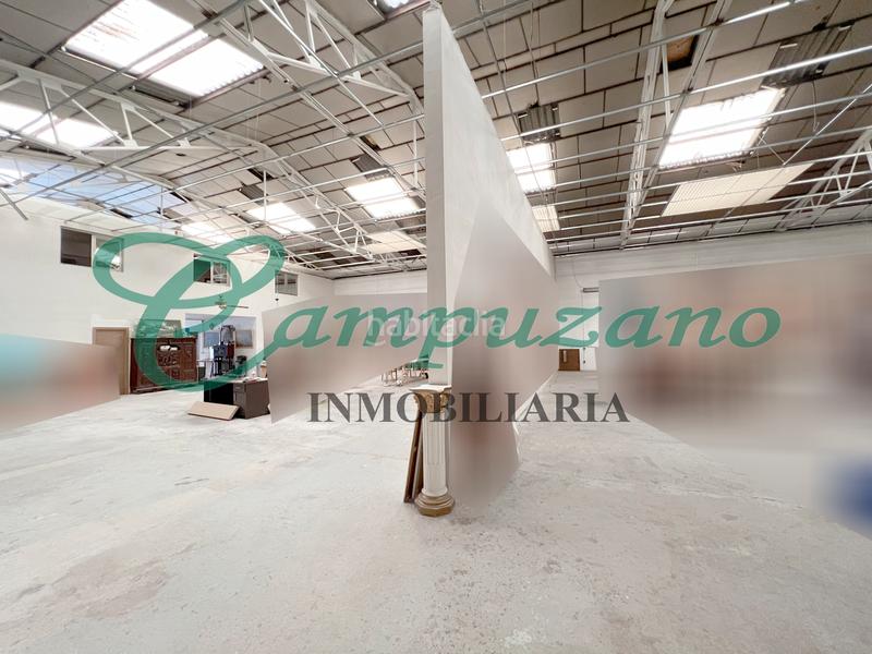 Foto 64345790-b47b-4423-8694-ee31c036c27f. Industrial building in calle de seúl 16 in Humanes de Madrid