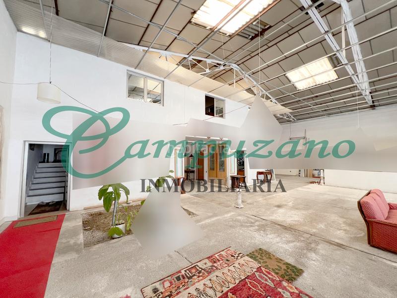 Foto 83ca604e-12af-47a9-ad5f-7b26ef95a20c. Industrial building in calle de seúl 16 in Humanes de Madrid