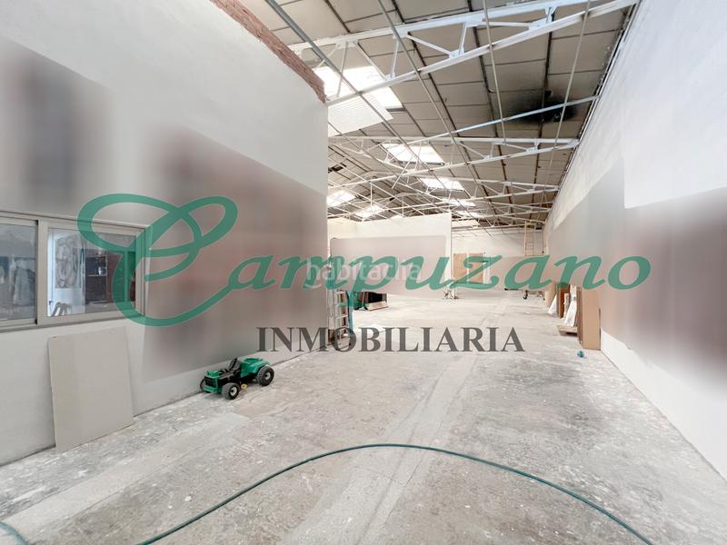 Foto fd6b34cd-c62b-4031-92e8-c1f3fbf3b91a. Industrial building in calle de seúl 16 in Humanes de Madrid