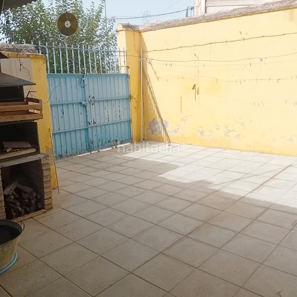 Foto 16019429-7cbb-459e-86a6-86a6035ed936. Casa adossada a calle de leon ruiz ruiz 13 a La Montaña - El Cortijo Aranjuez