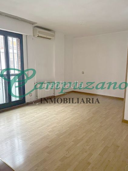 Piso en calle de la flor de lis 4 en Almenara-Ventilla Madrid