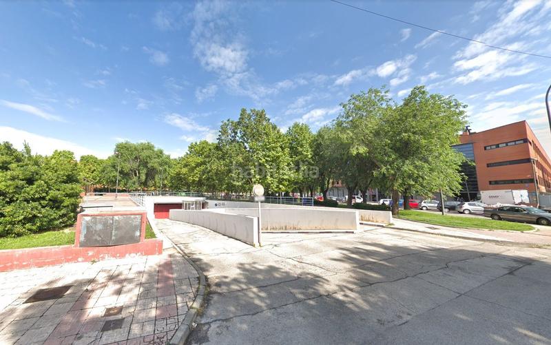 Foto 0c69bd74-7b5f-4539-80c5-4e331f3dd40b. Autoparkplatz in calle de la artillería 1 in Universidad Getafe
