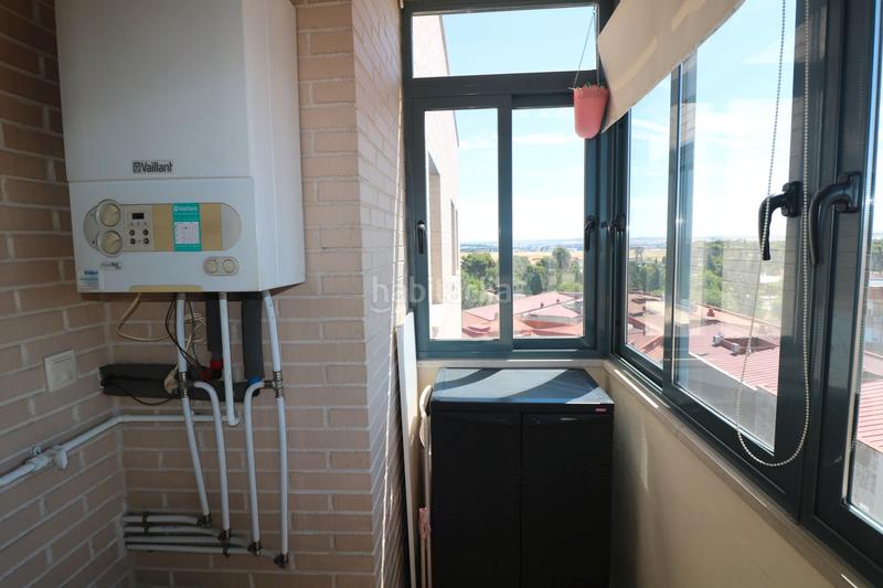 Foto 1f2445c8-b9cc-4a55-ad33-f3f04d31fc49. Attico con riscaldamento parcheggio piscina in San Isidro Getafe