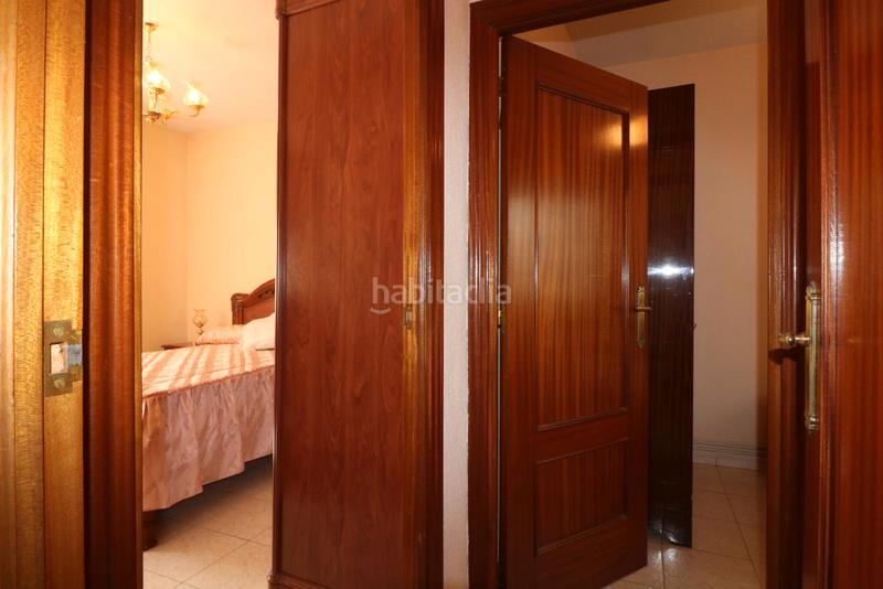 Foto 41b3c45d-3e2c-42d0-a494-d40ba5015544. Piso en calle torrejón de velasco 8 en San Isidro Getafe
