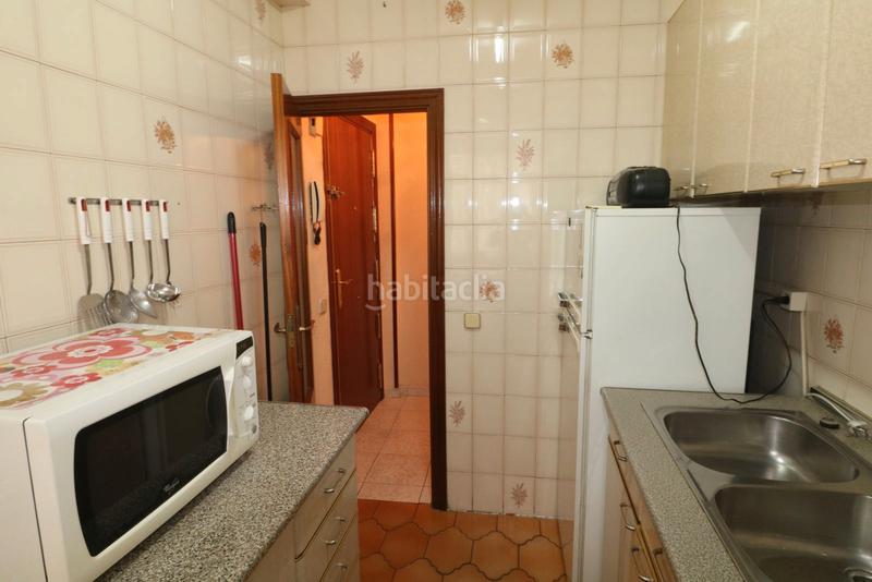 Foto f9cb8910-e11f-466c-9665-84ec9599b9b2. Piso en calle torrejón de velasco 8 en San Isidro Getafe