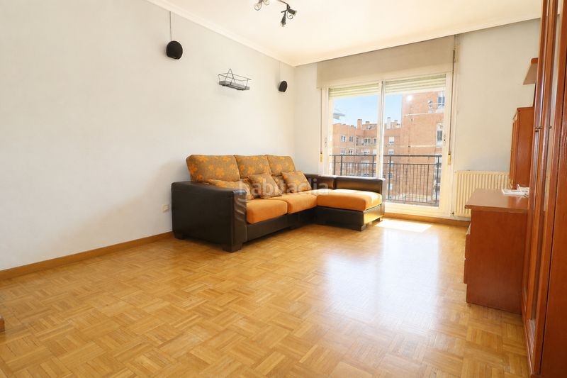 Foto 9ce71230-cc40-421a-b63d-61de368fe8f4. Flat with heating parking in Getafe norte Getafe