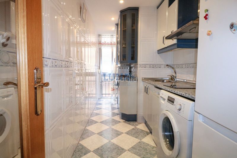 Foto c4528387-e2e5-449d-ba57-3ba1611b3be3. Flat with heating in San Isidro Getafe