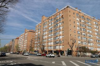 Etagenwohnung in Paseo de la florida 10