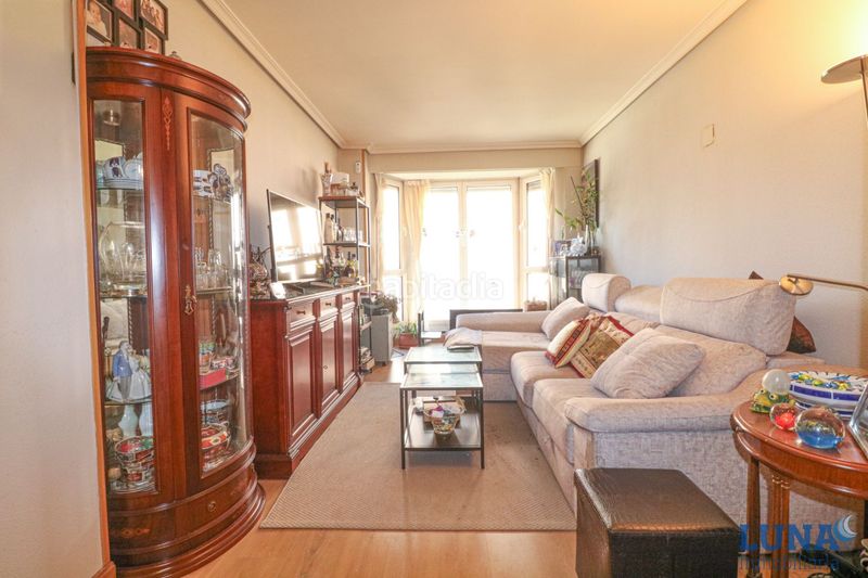 Foto 1ad9449f-2b3b-47d5-b4b7-2c8ff49c2dfa. Piso en paseo de la florida 10 en Casa de Campo Madrid