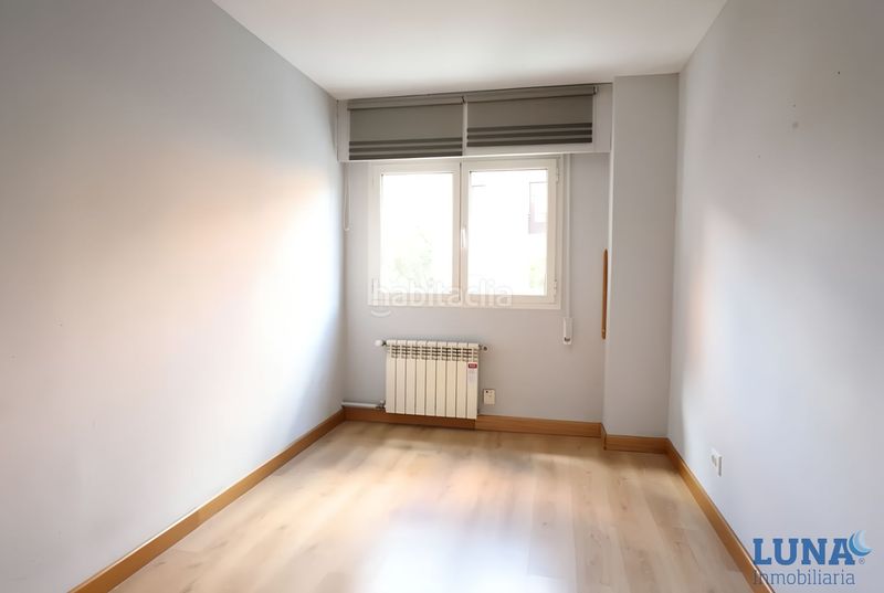 Foto 4ea69f0b-ed25-4162-8044-eddd9df32f10. Piso en paseo de la florida 10 en Casa de Campo Madrid