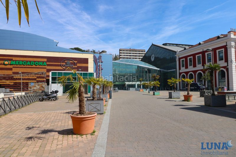 Foto 6847e76f-23dd-4eca-802f-d83ddca6bf60. Piso en paseo de la florida 10 en Casa de Campo Madrid