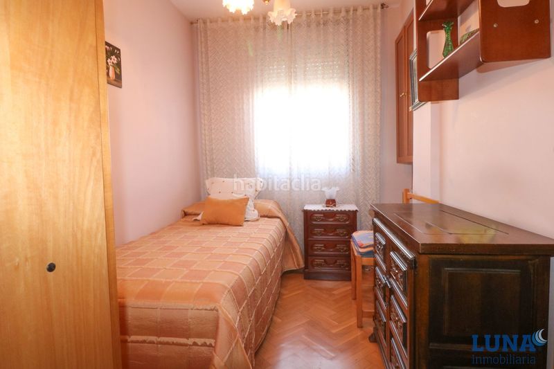 Foto c0bb48bb-e4e7-4ff4-81b0-cbe215bcb757. Piso en calle alicante 7 en Juan de la Cierva Getafe