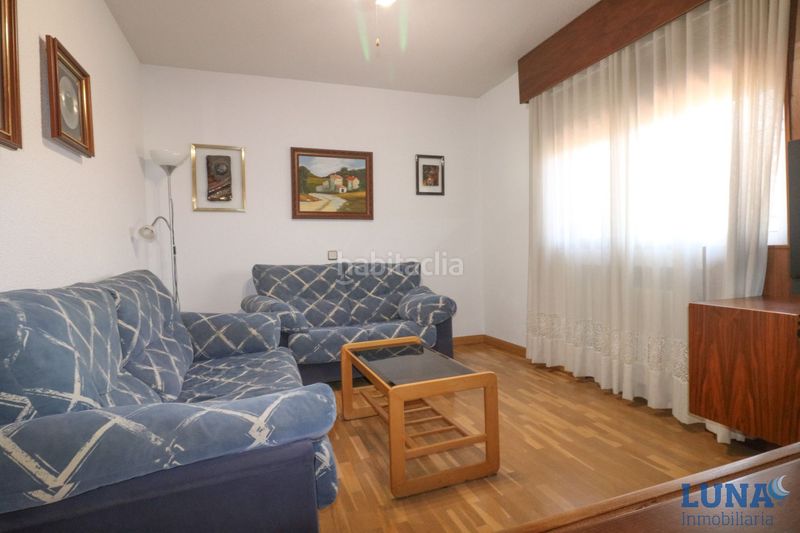Foto 95b9d4a5-6c3a-43bf-8b6c-0499a0011c3c. Casa adosada en Sector 3 Getafe