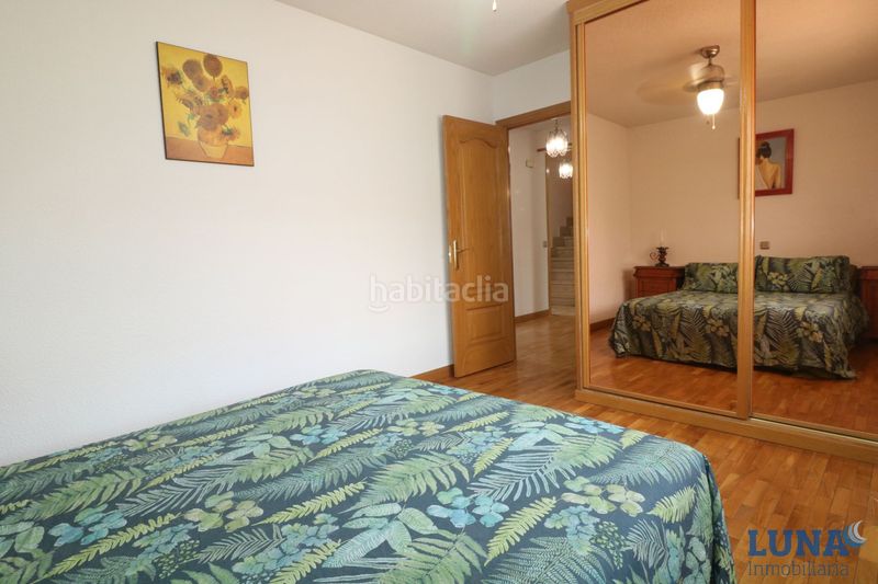 Foto e624ce72-c4fc-4242-93b4-c8ad8e683c06. Casa adosada en Sector 3 Getafe