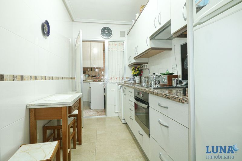Foto 4571680e-f0e8-42ca-aec9-f81446899477. Flat with heating in San Isidro Getafe