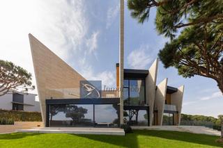 Casa  Remitger. Sant feliu de guíxolscasa
