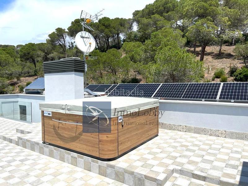 Foto 1595cb22-c07c-4d35-9dfb-0ff1e058081c. Chalet avec chauffage parking piscine dans Lloret Verd - Els Pinars Lloret de Mar