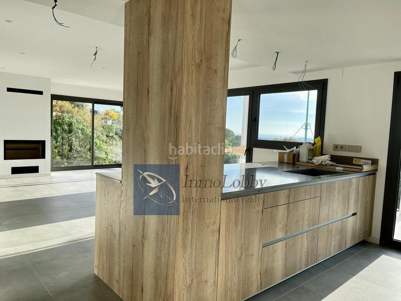 Foto 1f0582a0-188e-443b-ab98-0f4128bd7703. Chalet avec chauffage parking piscine dans Lloret Verd - Els Pinars Lloret de Mar