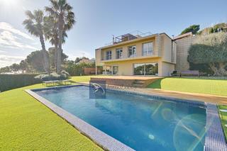 Location Chalet  Antoni gaudi. Sant antoni de calongevilla