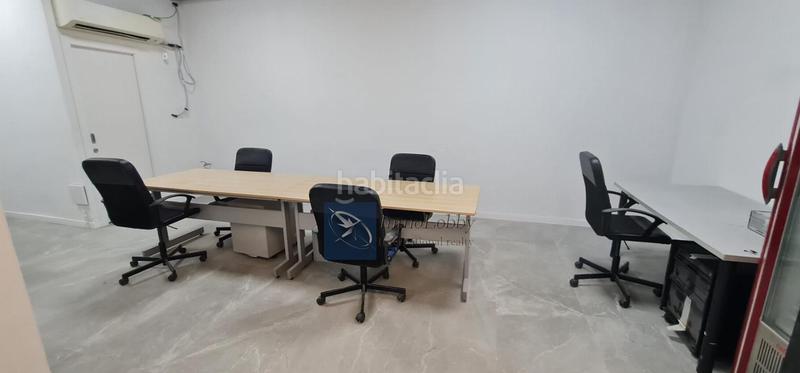 Foto 36f01c5d-5761-46f0-b389-bdb71e5f2f69. Office space in Centre Santa Coloma de Gramenet