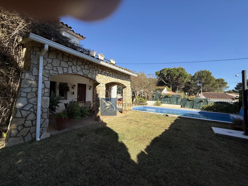 Foto 36e3f94d-fbf9-468d-9833-e2a29775ccd2. Casa amb calefacció aparcament piscina a S´Agaró