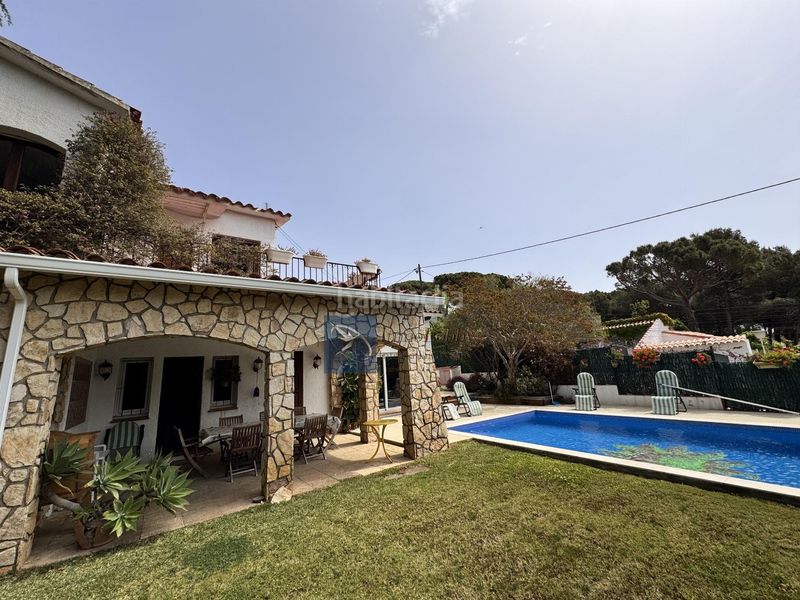 Foto 75143945-993f-4f58-9a0a-a87586436483. Casa amb calefacció aparcament piscina a S´Agaró