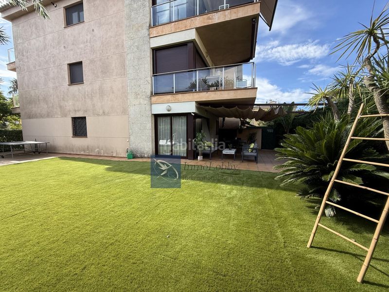 Foto 4ac88934-e3b5-4d98-923b-52e3ce6df813. Apartament amb calefacció piscina a Port d´Aro Platja d´Aro